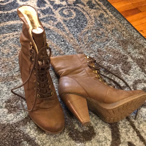 Elle Shoes - High heeled lace up boots Elle Shoes - High heeled lace up boots